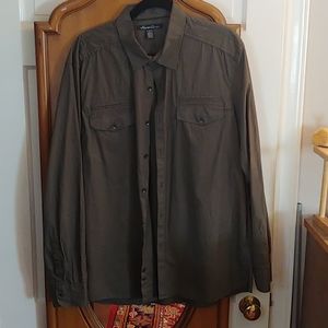 Kenneth Cole XL olive green shirt
